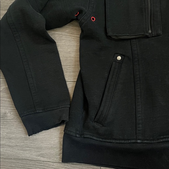 Lululemon black red Zip up hoodie jacket size small - Picture 8 of 15